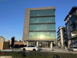 Döşemealtı Belediye Yanı Nova Plaza Da Öncephe Kiralık Lüks Ofis — fotoğraf 3