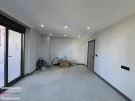 Döşemealtı Belediye Yanı Nova Plaza Da Öncephe Kiralık Lüks Ofis — fotoğraf 15