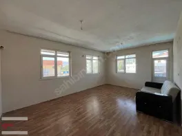 Döşemealtı Ilıca Mahallesinde Kiralık 3+1 Müstakil Ev — fotoğraf 7