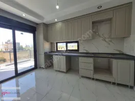 Red Globalden Kırkgöz Cad.Yakını Geniş 2+1 Daire — fotoğraf 1