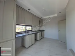Red Globalden Kırkgöz Cad.Yakını Geniş 2+1 Daire — fotoğraf 2