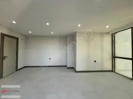 Döşemealtı Belediyesi Yanı Novaplaza Da Lüks Kiralık Ofis — fotoğraf 11