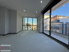 Döşemealtı Belediyesi Yanı Novaplaza Da Lüks Kiralık Ofis — fotoğraf 15