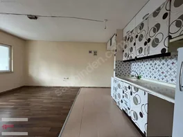 Çıplaklı Toki De Cam Balkonlu Kat Kiralık 1+1 Daire — fotoğraf 6