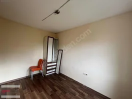 Çıplaklı Toki De Cam Balkonlu Kat Kiralık 1+1 Daire — fotoğraf 15